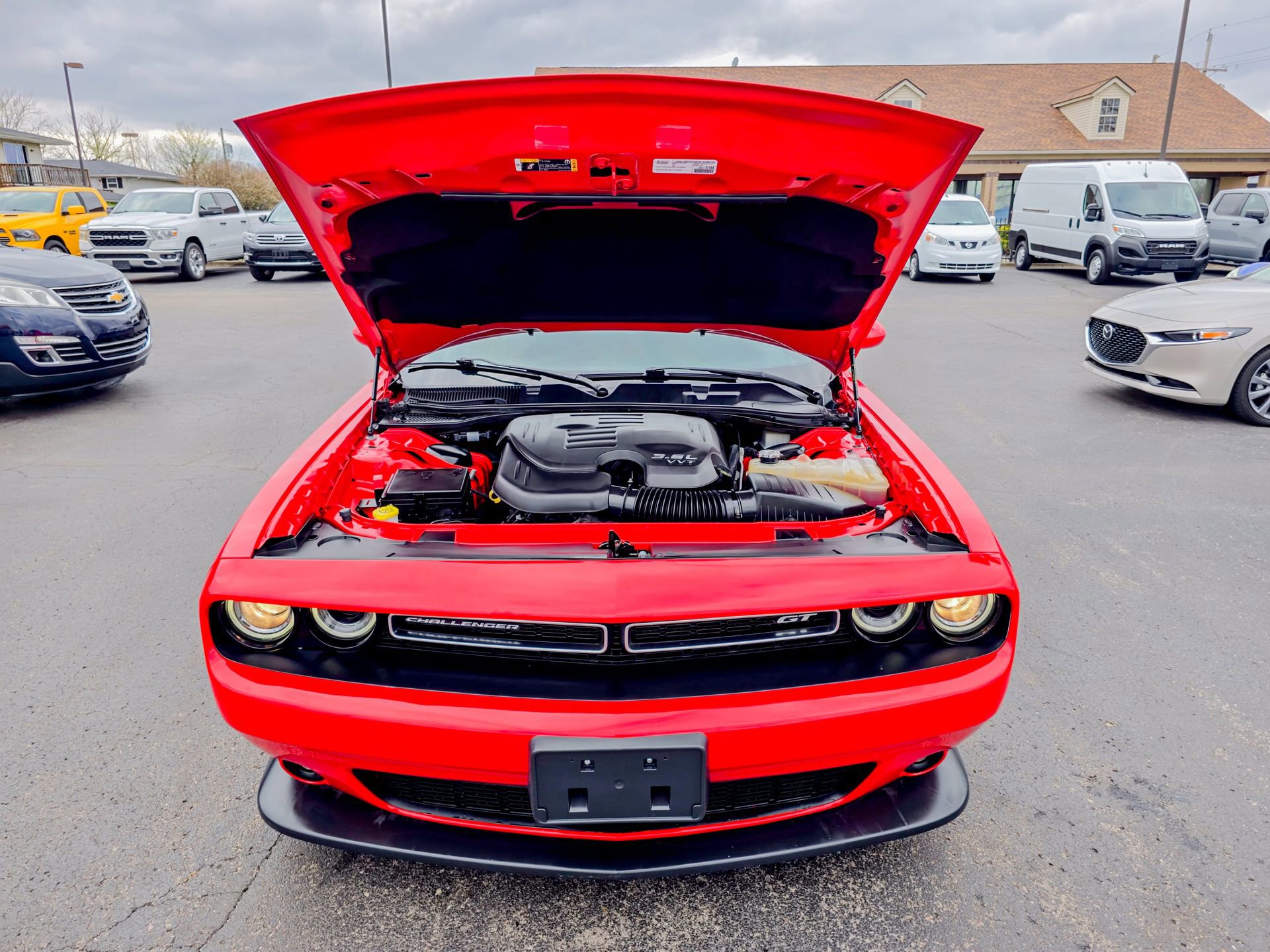 Used 2022 Dodge Challenger GT RWD image 39