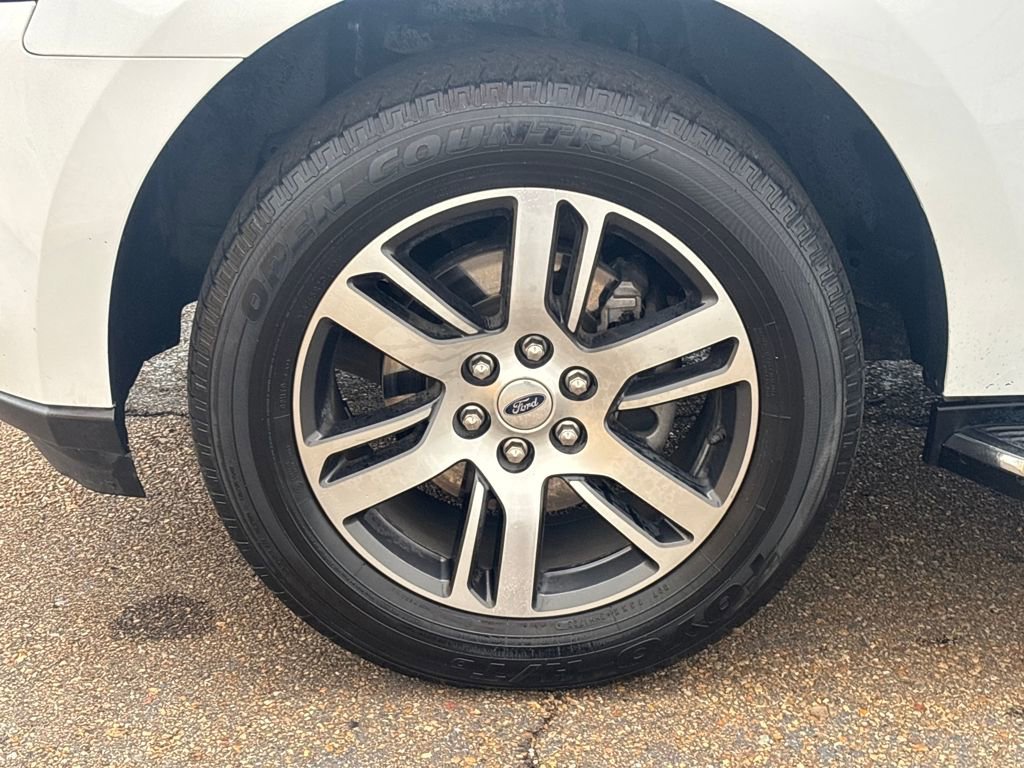 Used 2023 Ford Expedition Limited image 26