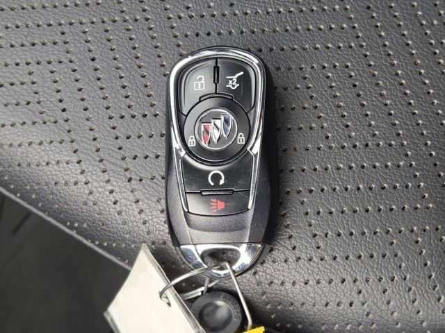 Used 2023 Buick Encore GX Essence w/ Experience Buick Package AWD/4WD image 38