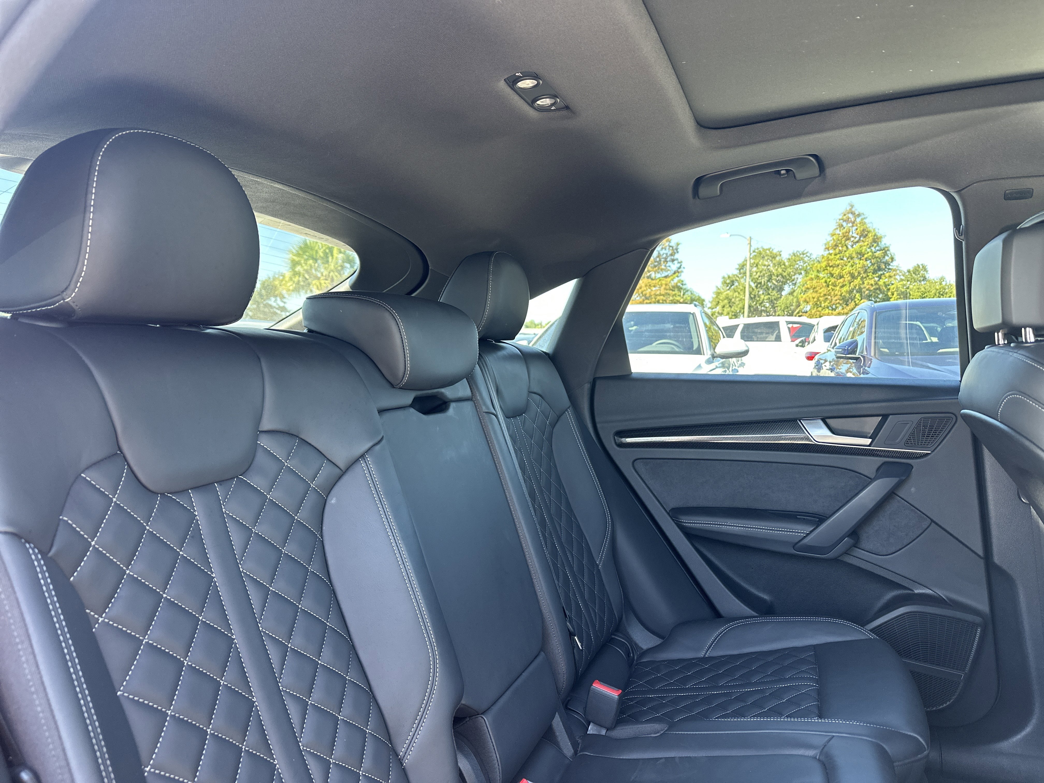 Used 2024 Audi SQ5 Premium Plus image 6