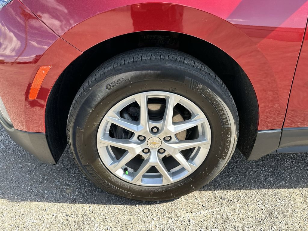 Used 2023 Chevrolet Equinox LT FWD image 10