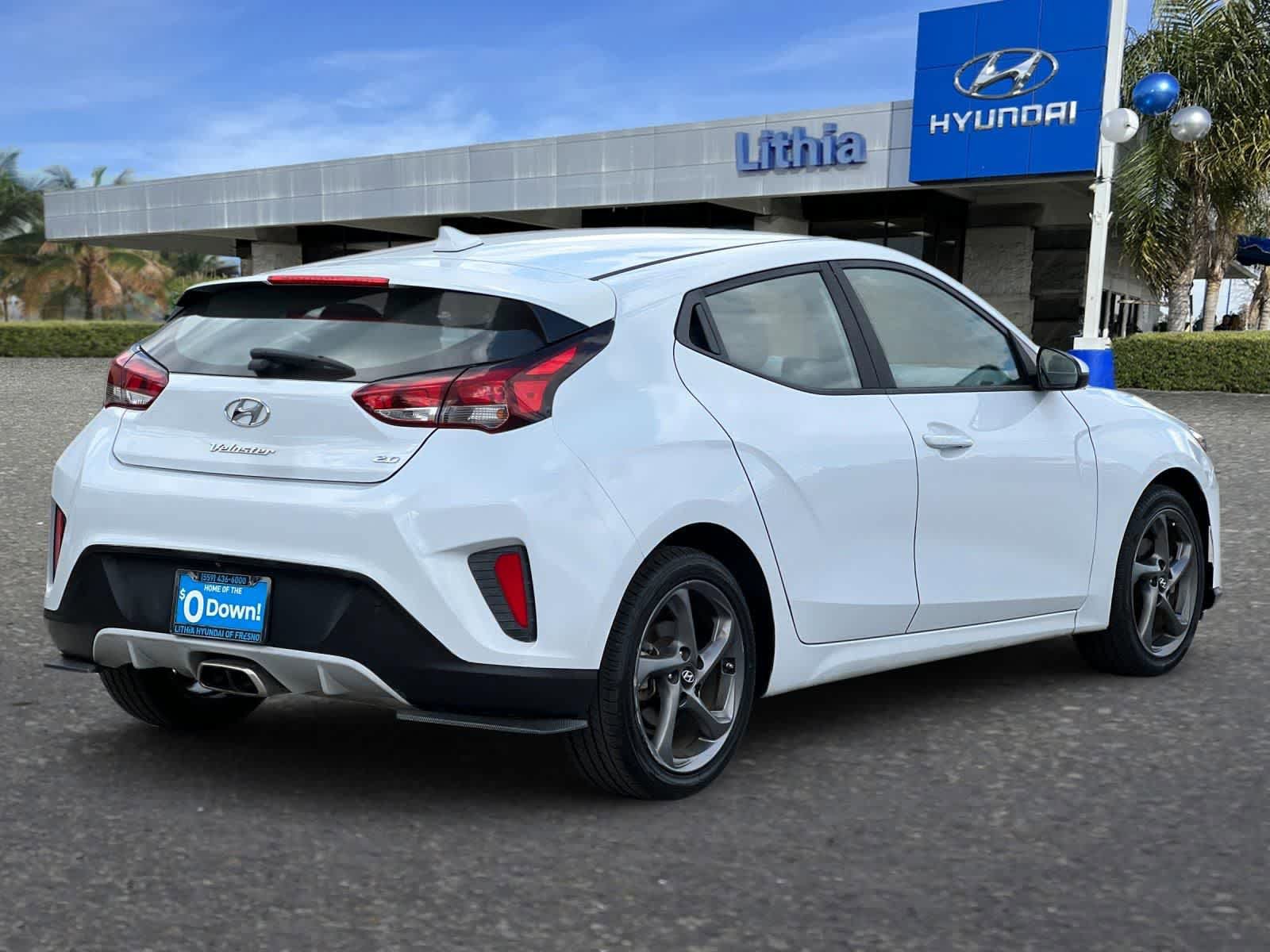 Used 2019 Hyundai Veloster 2.0 FWD video 3