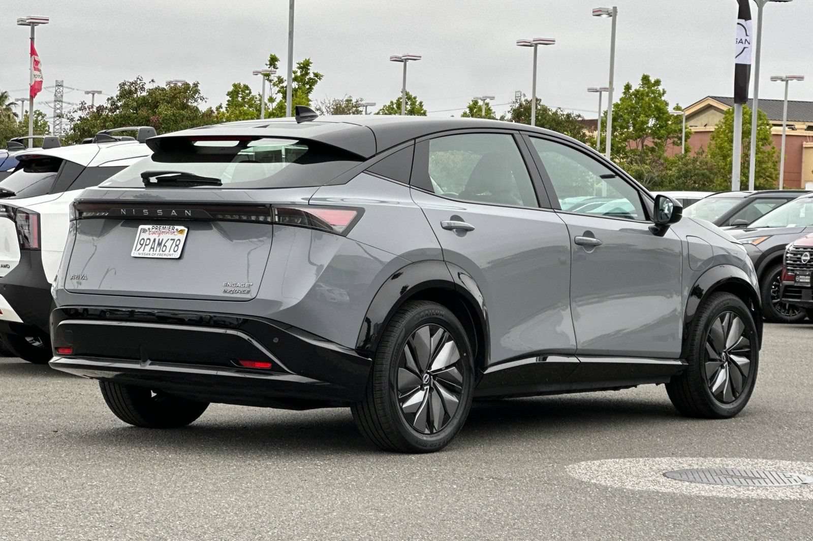 Certified 2024 Nissan Ariya AWD image 4