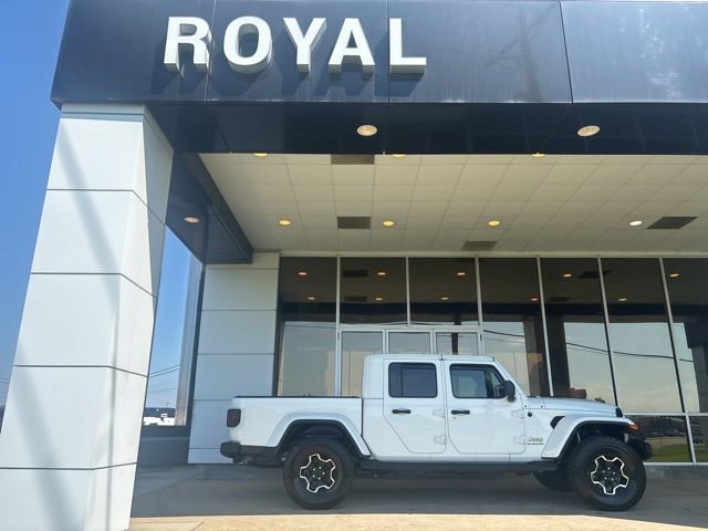 Used 2021 Jeep Gladiator Overland w/ Popular Equipment Package