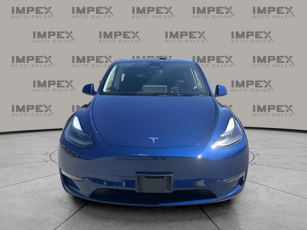 Used 2024 Tesla Model Y Long Range image 8