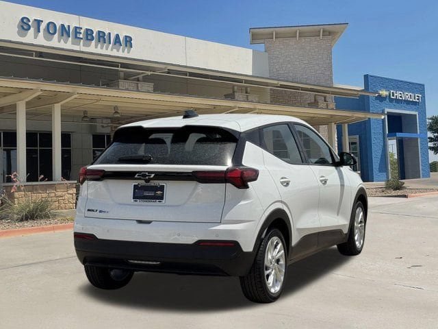 New 2027 Chevrolet Bolt LT w/ Comfort Package FWD image 5