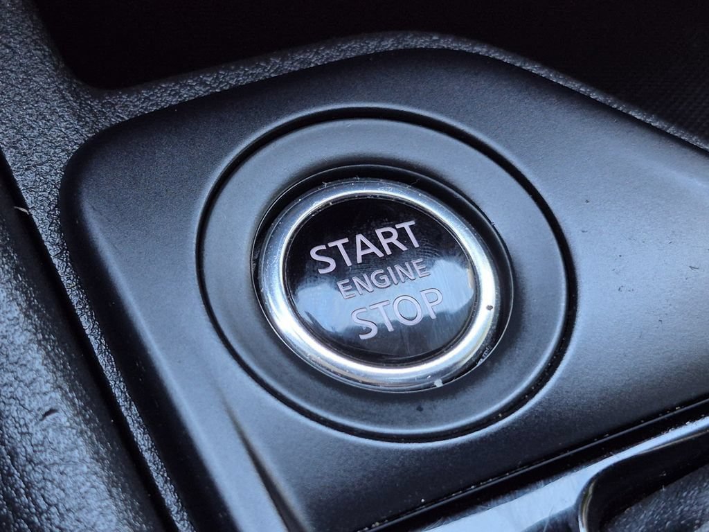 Used 2025 Nissan Sentra S FWD image 16
