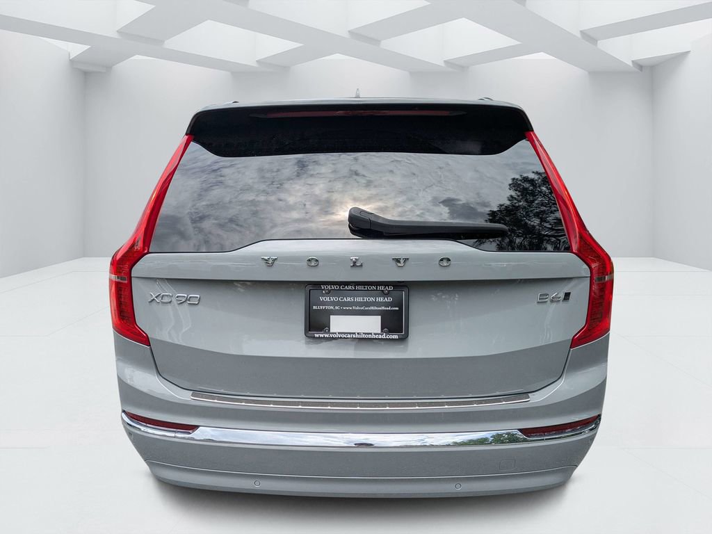Used 2024 Volvo XC90 B6 Plus w/ Protection Package Premier AWD/4WD image 4