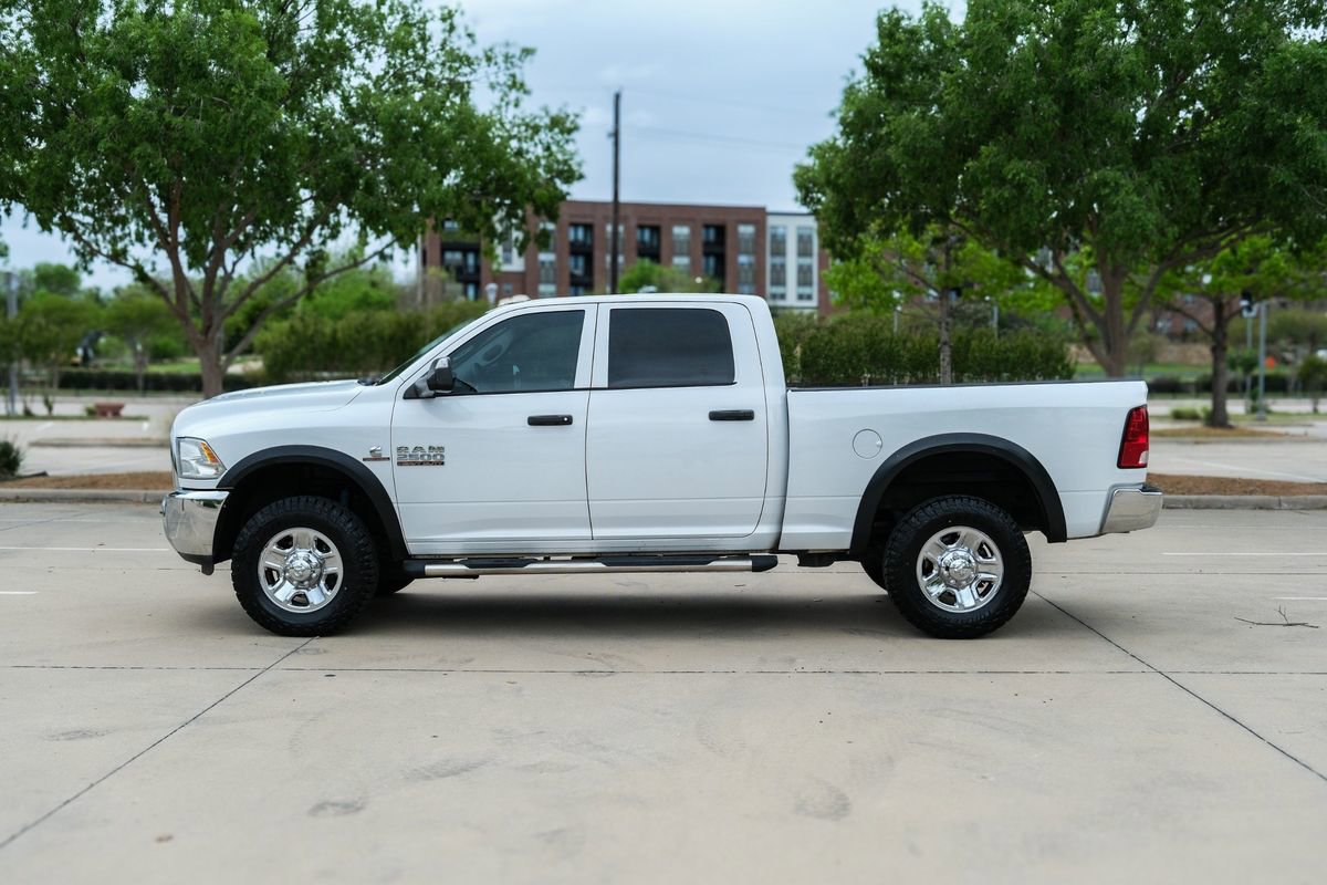 Used 2018 RAM 2500 Tradesman w/ Chrome Appearance Group AWD/4WD image 10