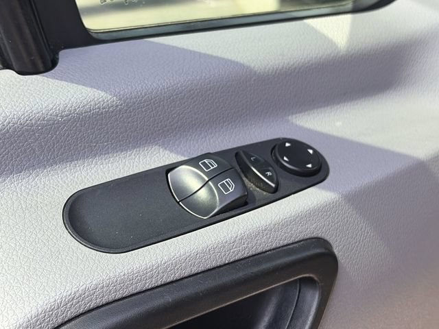Used 2012 Mercedes-Benz Sprinter 3500 image 20