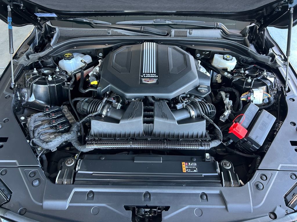 Used 2025 Cadillac CT5 V w/ Technology Package image 29