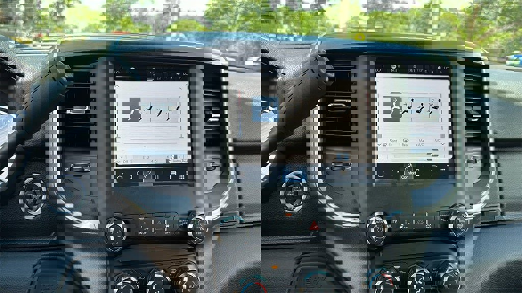 New 2024 RAM 3500 SLT w/ Quick Order Package 2YG SLT image 27