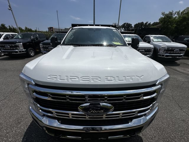 New 2026 Ford F450 XL w/ XL Chrome Package AWD/4WD image 2