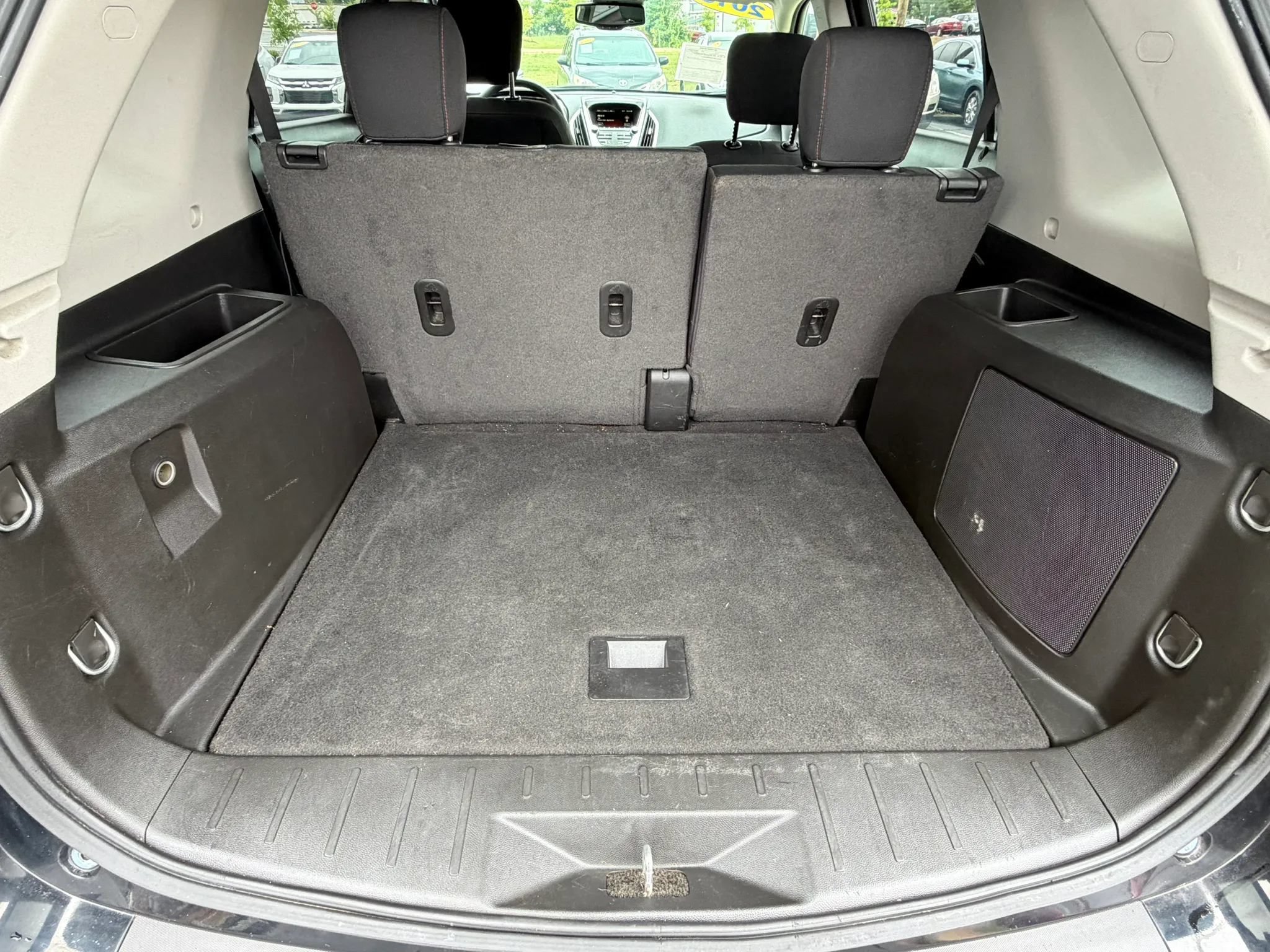 Used 2015 GMC Terrain SLE FWD image 9