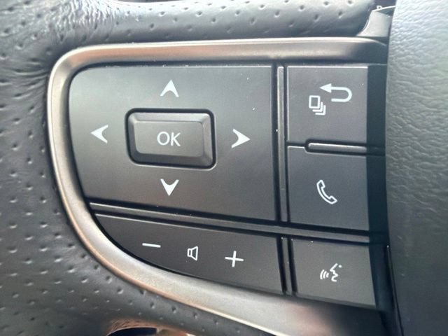 Certified 2024 Lexus UX 250h F Sport FWD image 22