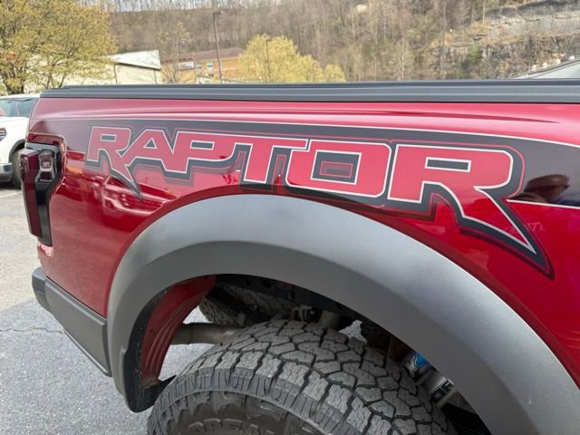 Used 2018 Ford F150 Raptor w/ Equipment Group 802A Luxury image 13