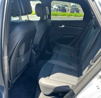 Used 2023 Audi SQ5 Prestige w/ Prestige Package AWD/4WD image 5