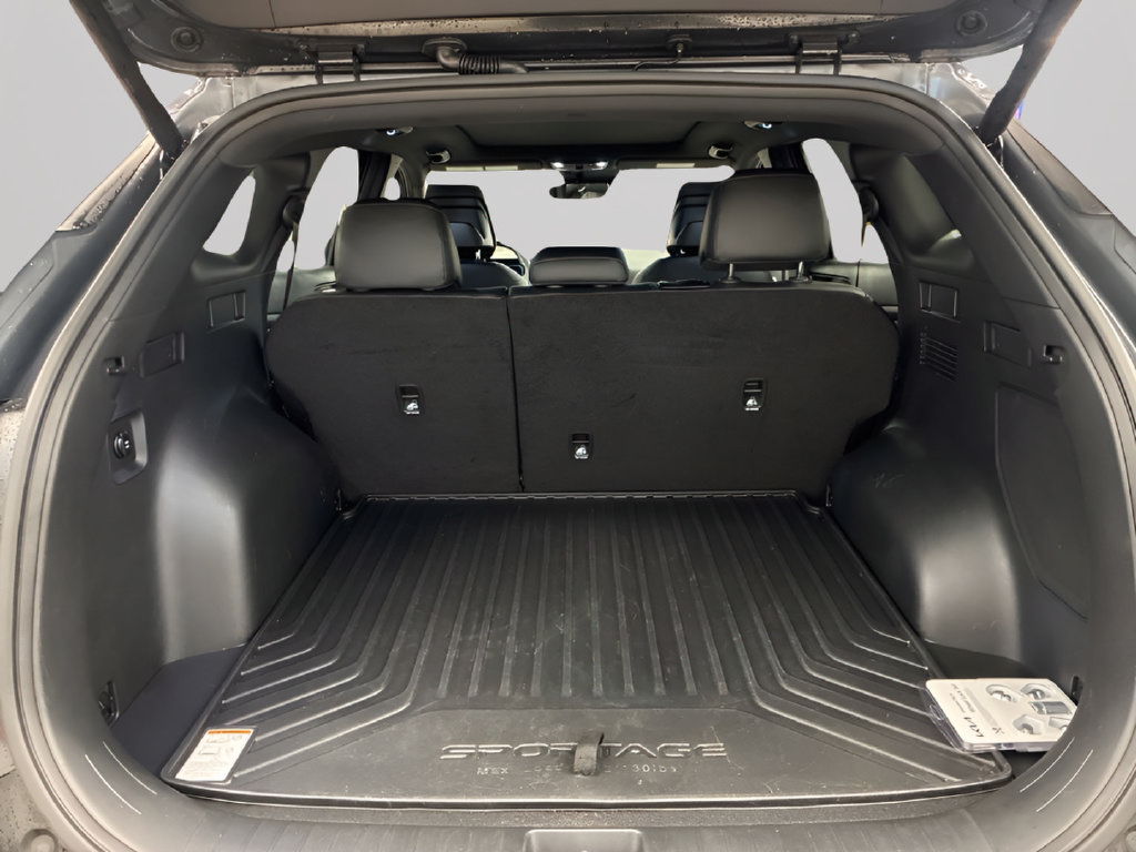 Certified 2026 Kia Sportage X-Line w/ X-Line Technology Package AWD/4WD image 16