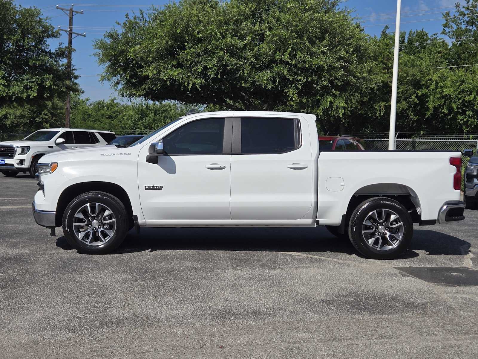 Certified 2024 Chevrolet Silverado 1500 LT w/ Texas Edition Plus RWD image 4