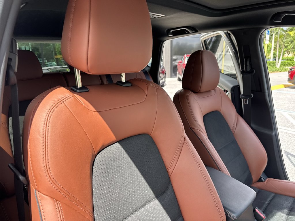 Certified 2025 MAZDA CX-5 Carbon Edition AWD/4WD image 46