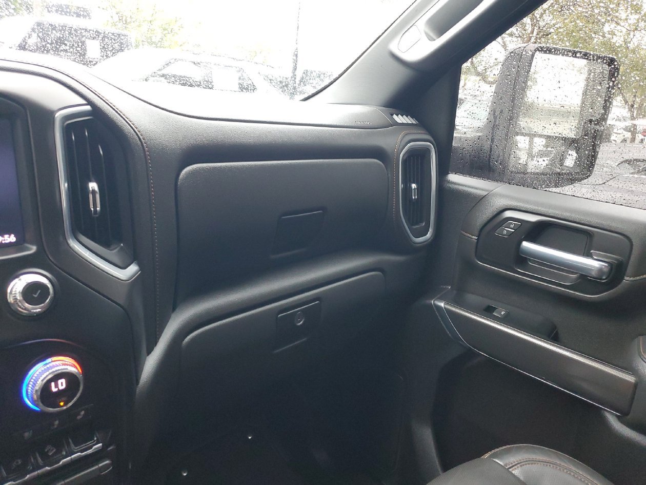 Used 2022 GMC Sierra 3500 AT4 AWD/4WD image 27