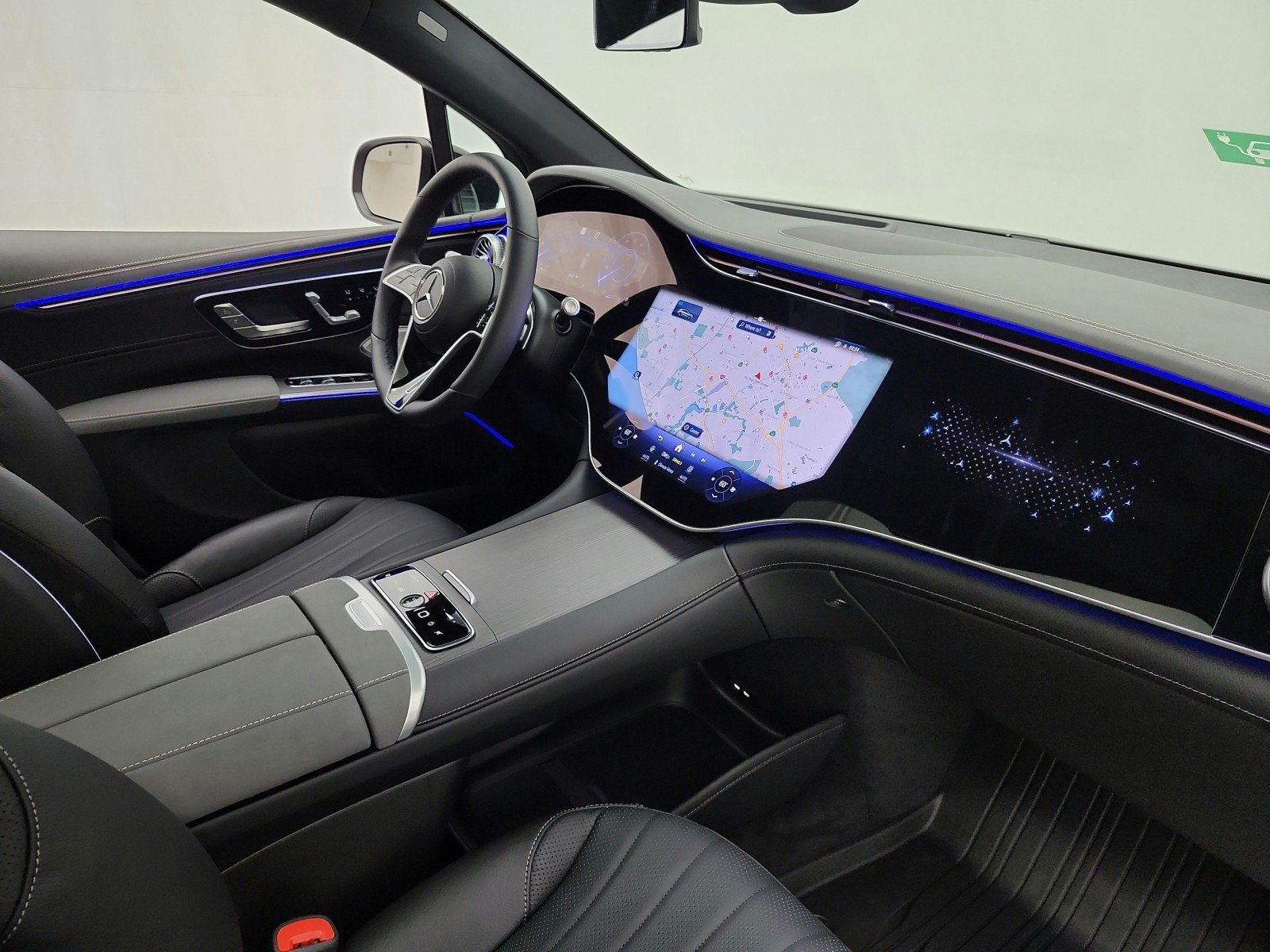 New 2026 Mercedes-Benz EQS 400 4MATIC SUV image 13