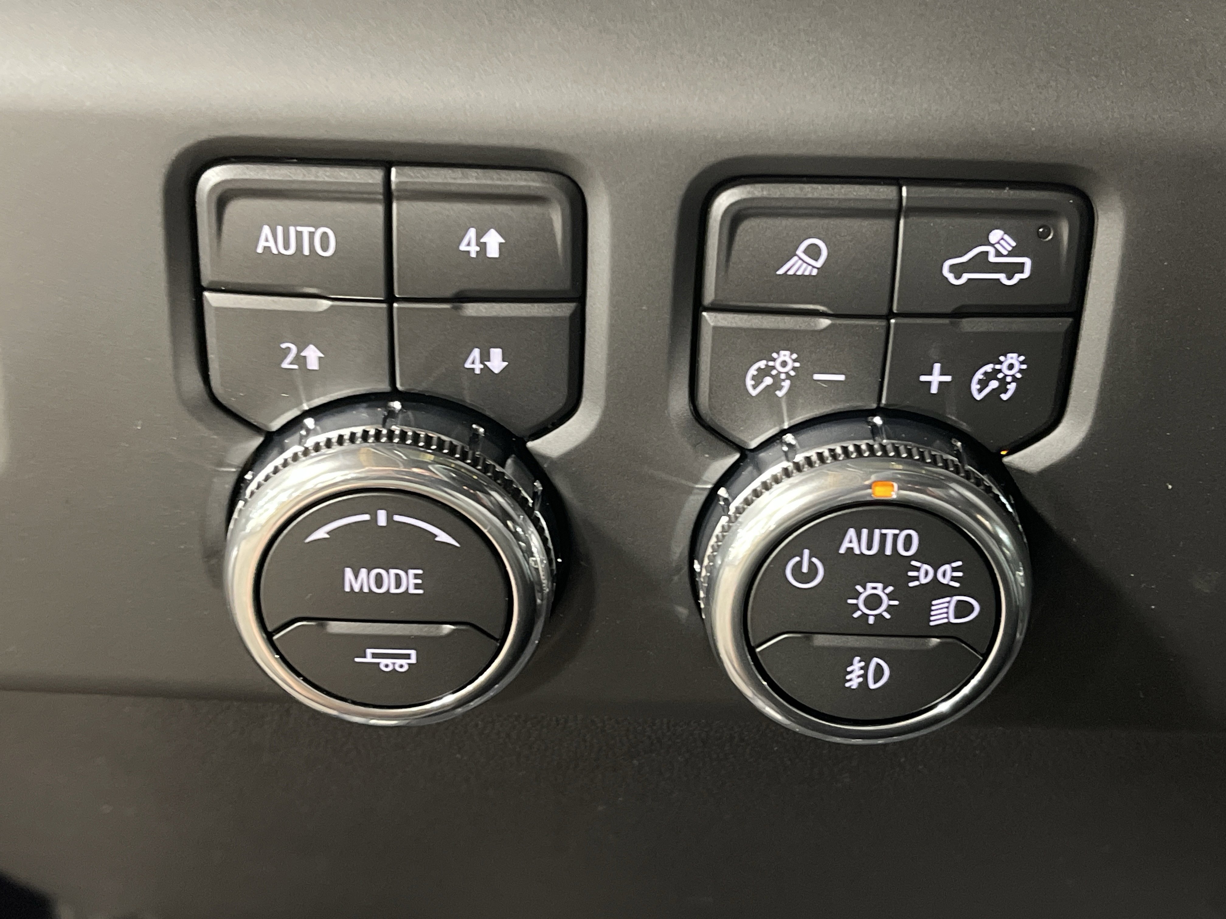 New 2026 GMC Sierra 2500 Denali w/ Denali Reserve Package image 22