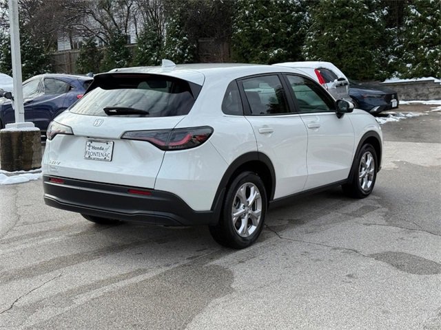 Certified 2025 Honda HR-V LX image 3