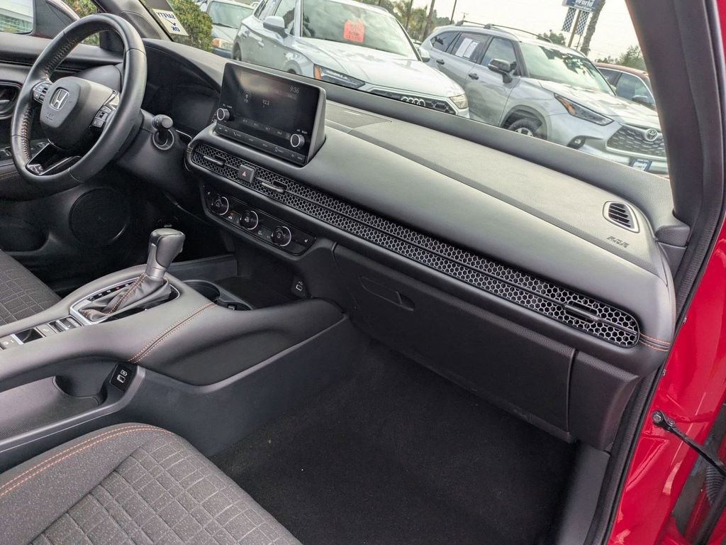 Certified 2023 Honda HR-V Sport image 21