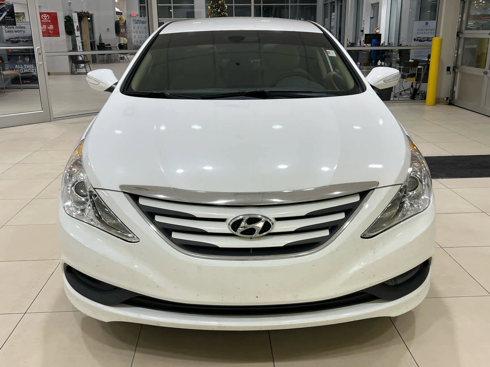 Used 2014 Hyundai Sonata GLS w/ Popular Equipment Group 2 image 2