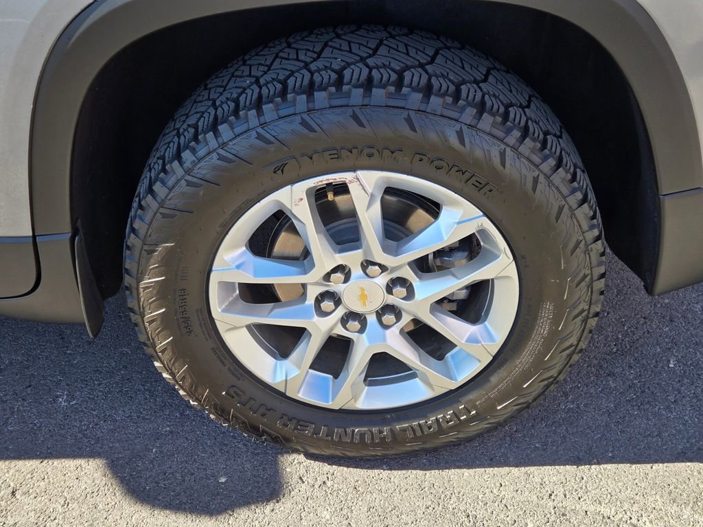 Used 2019 Chevrolet Traverse LT w/ LPO, Cargo Package image 10