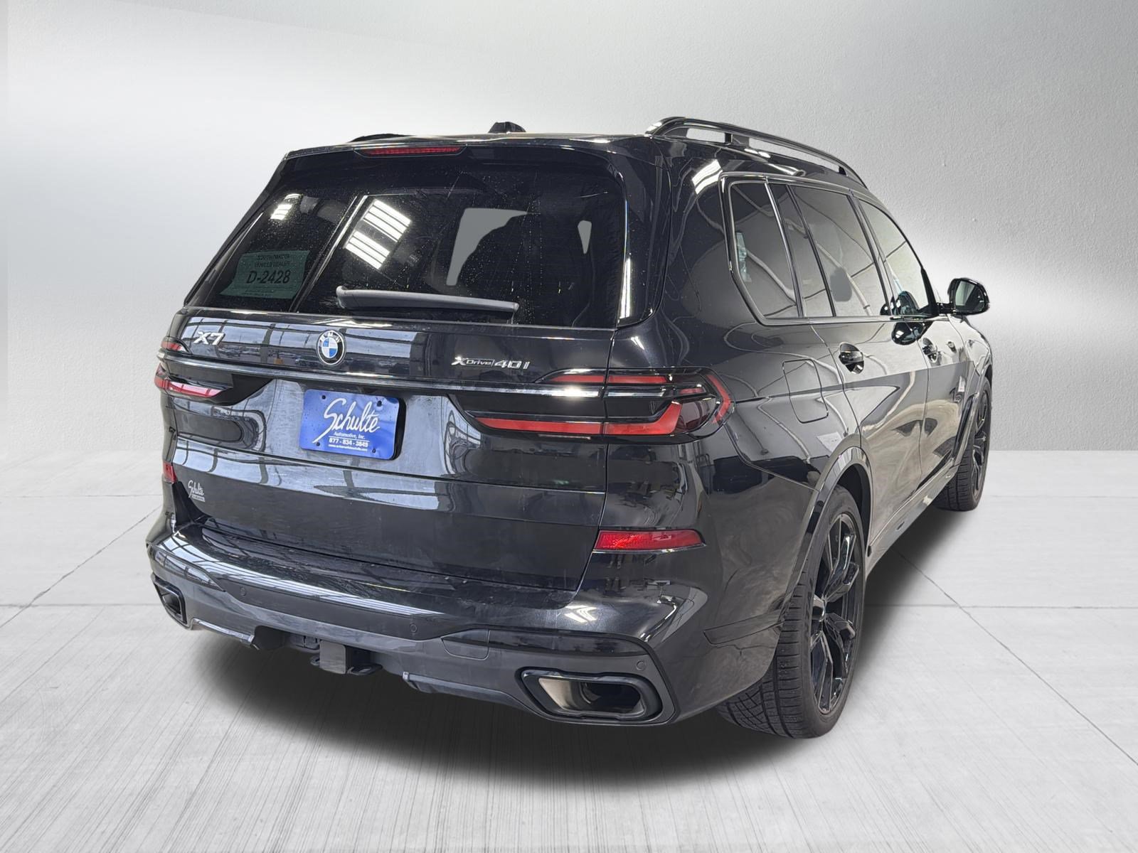 Used 2023 BMW X7 xDrive40i w/ Executive Package image 7