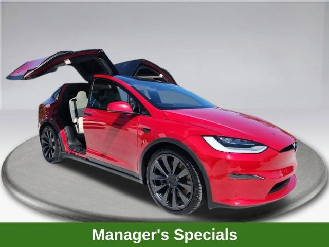 Used 2022 Tesla Model X image 2