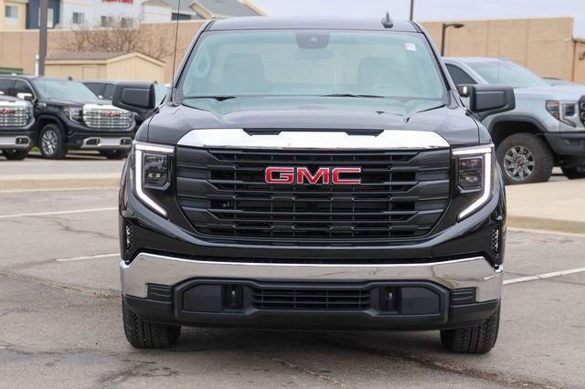 New 2026 GMC Sierra 1500 Pro image 2