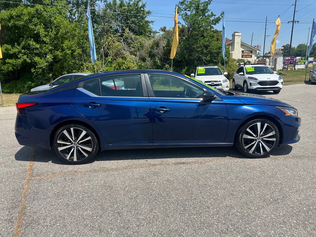 Used 2019 Nissan Altima 2.5 SR FWD image 6