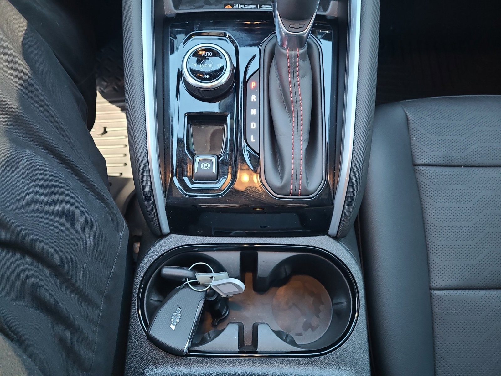 Used 2025 Chevrolet Colorado Z71 w/ Z71 Convenience Package 2 image 20