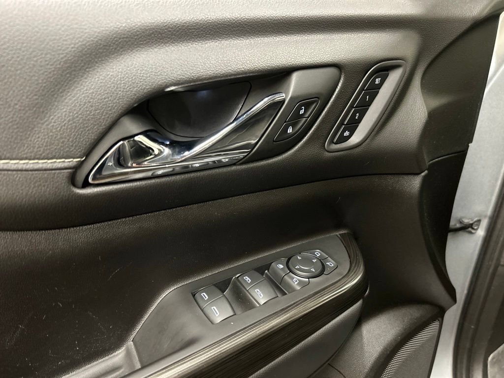 Used 2023 GMC Acadia SLT w/ Elevation Edition FWD image 29