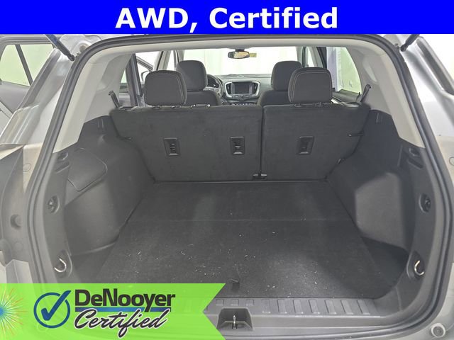 Used 2024 GMC Terrain SLE image 12