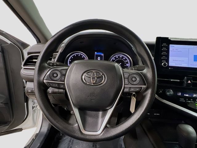 Used 2024 Toyota Camry LE image 11