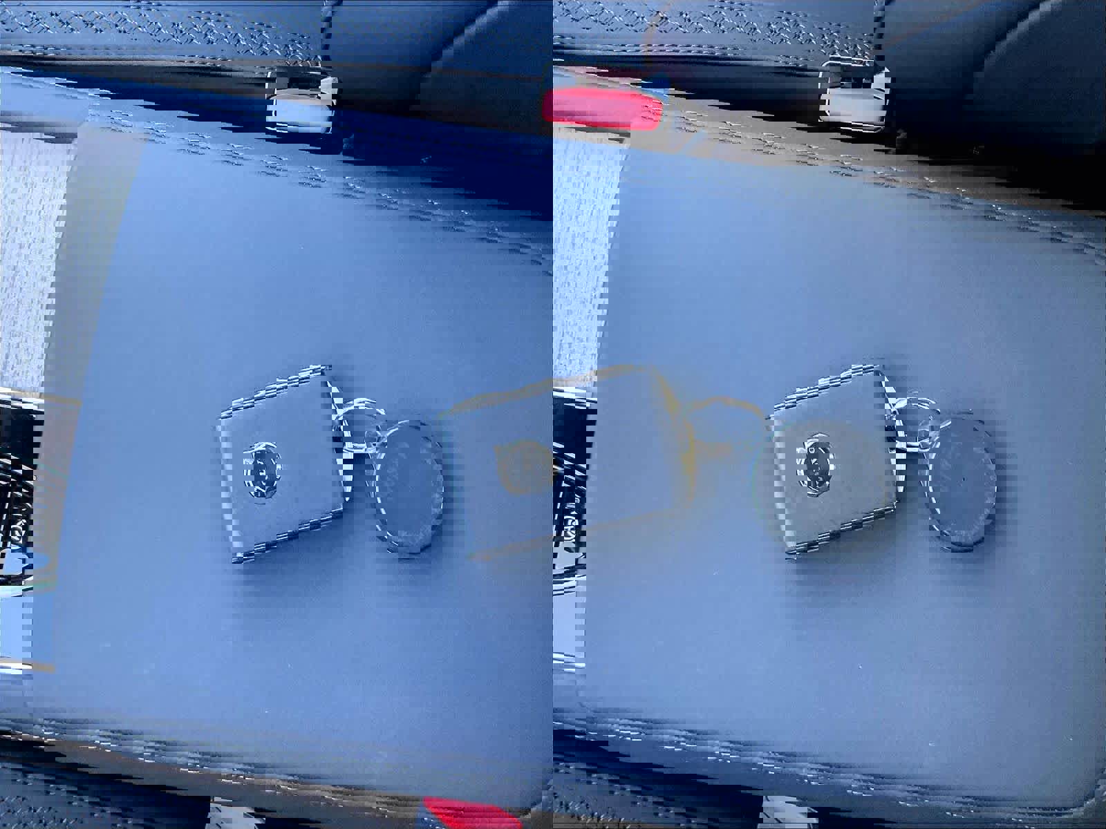 Used 2025 Volvo XC90 B5 Core w/ Protection Package Premier image 14