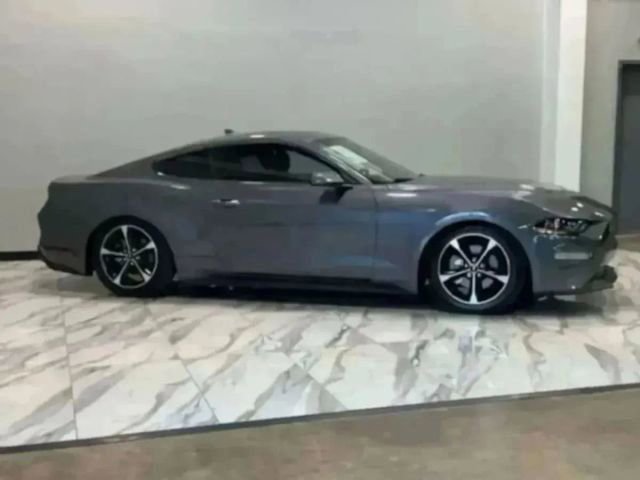 Used 2022 Ford Mustang EcoBoost image 35