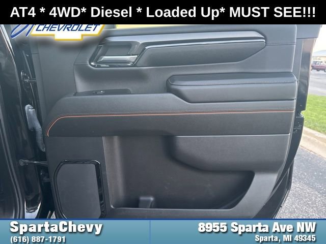 Used 2024 GMC Sierra 2500 AT4 image 21