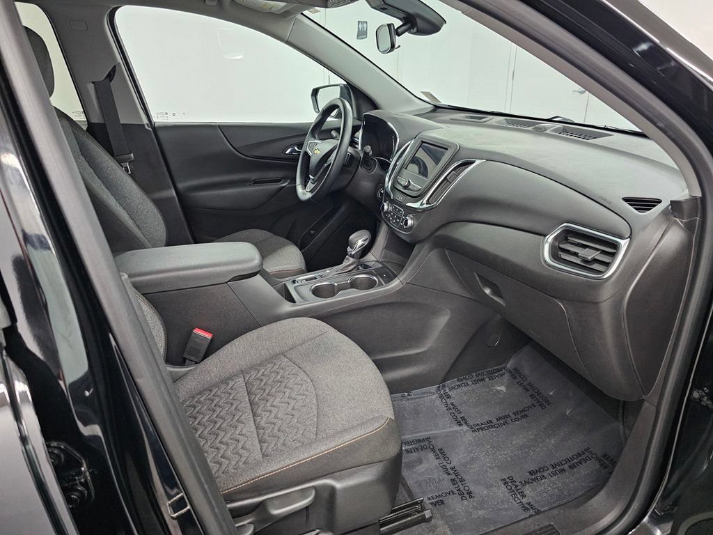 Certified 2024 Chevrolet Equinox LT FWD image 22