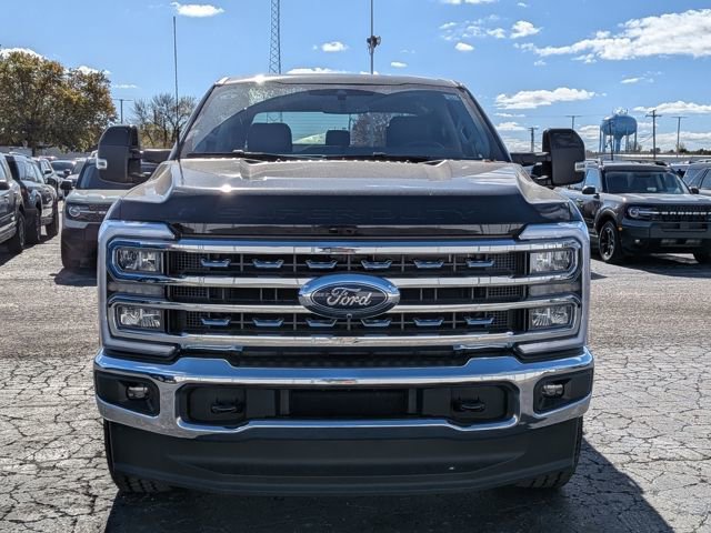 New 2026 Ford F250 Lariat w/ FX4 Off-Road Package image 3