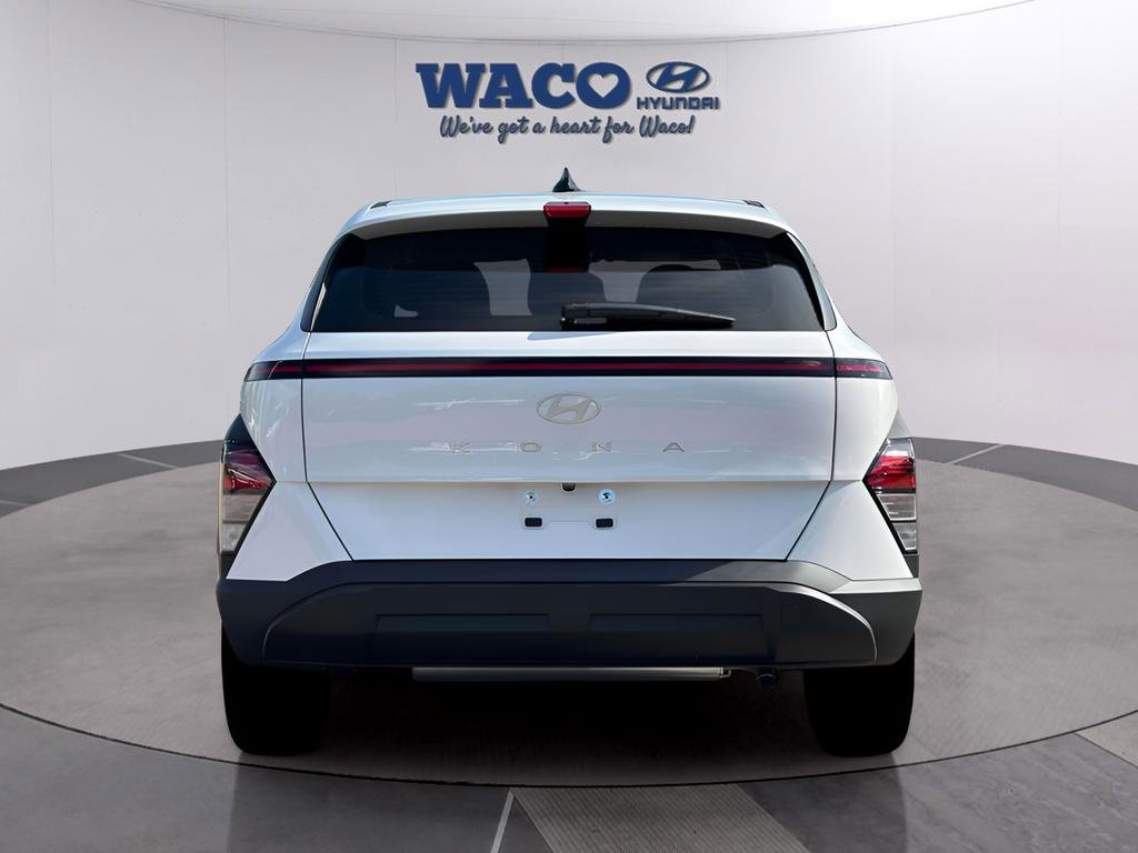 Used 2026 Hyundai Kona SE image 6