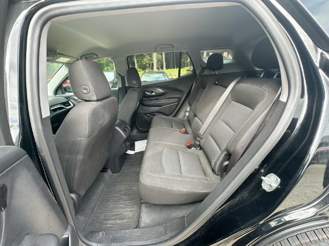 Used 2024 GMC Terrain SLE FWD image 36