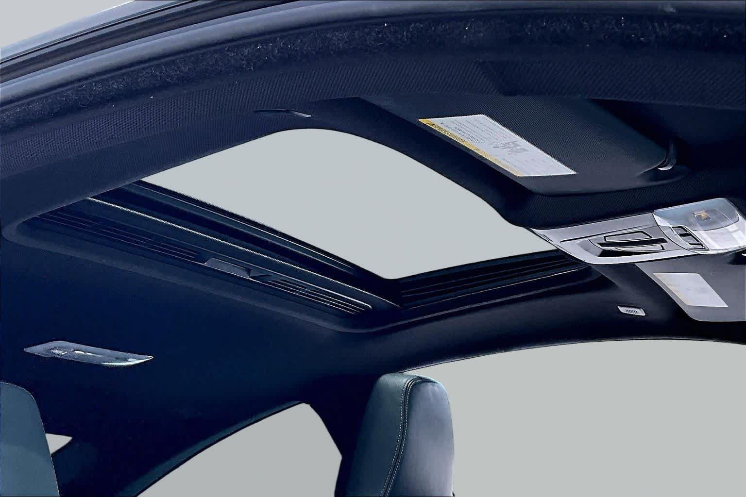 Used 2015 BMW M4 Coupe RWD image 13