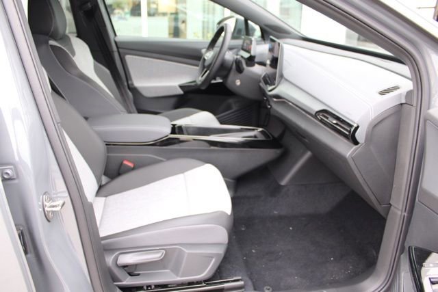New 2025 Volkswagen ID.4 Pro AWD/4WD image 14