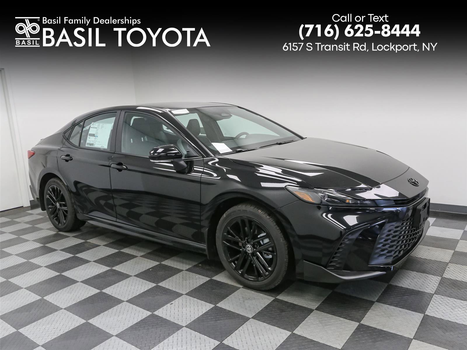 New 2026 Toyota Camry SE AWD/4WD image 1