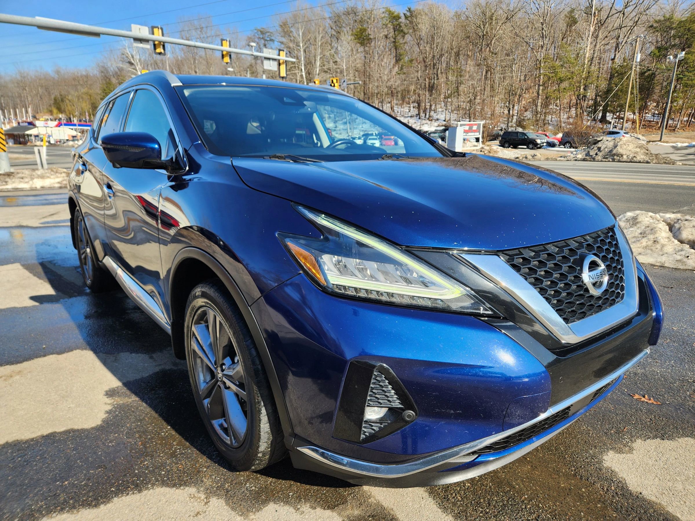 Used 2020 Nissan Murano Platinum w/ Cargo Package image 3